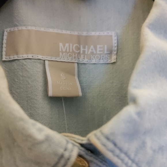 Michael Kors Classic Wash Jean Dress With MK Gold Buttons New - Picture 3 of 11